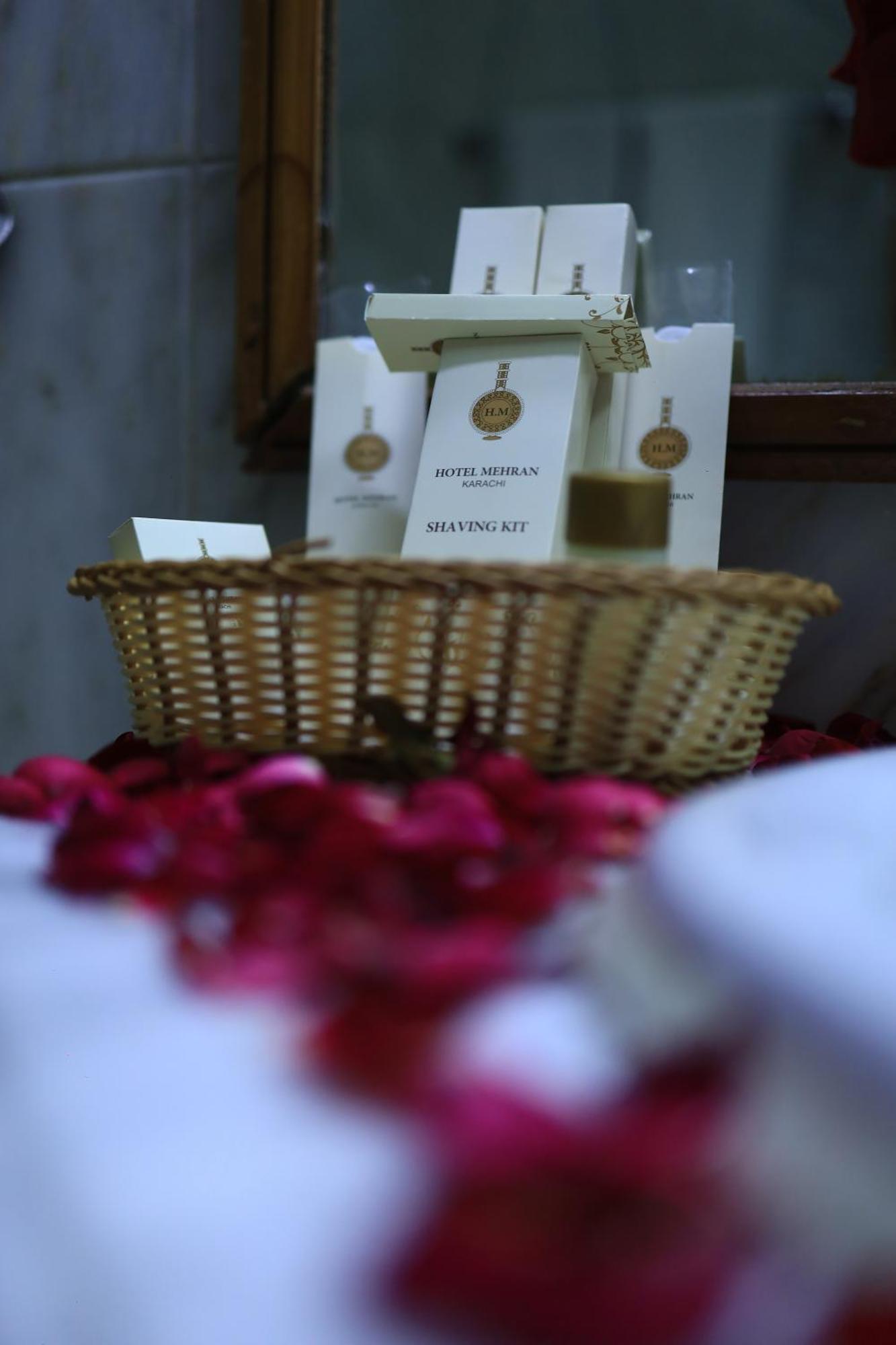 Mehran Hotel Karachi Buitenkant foto