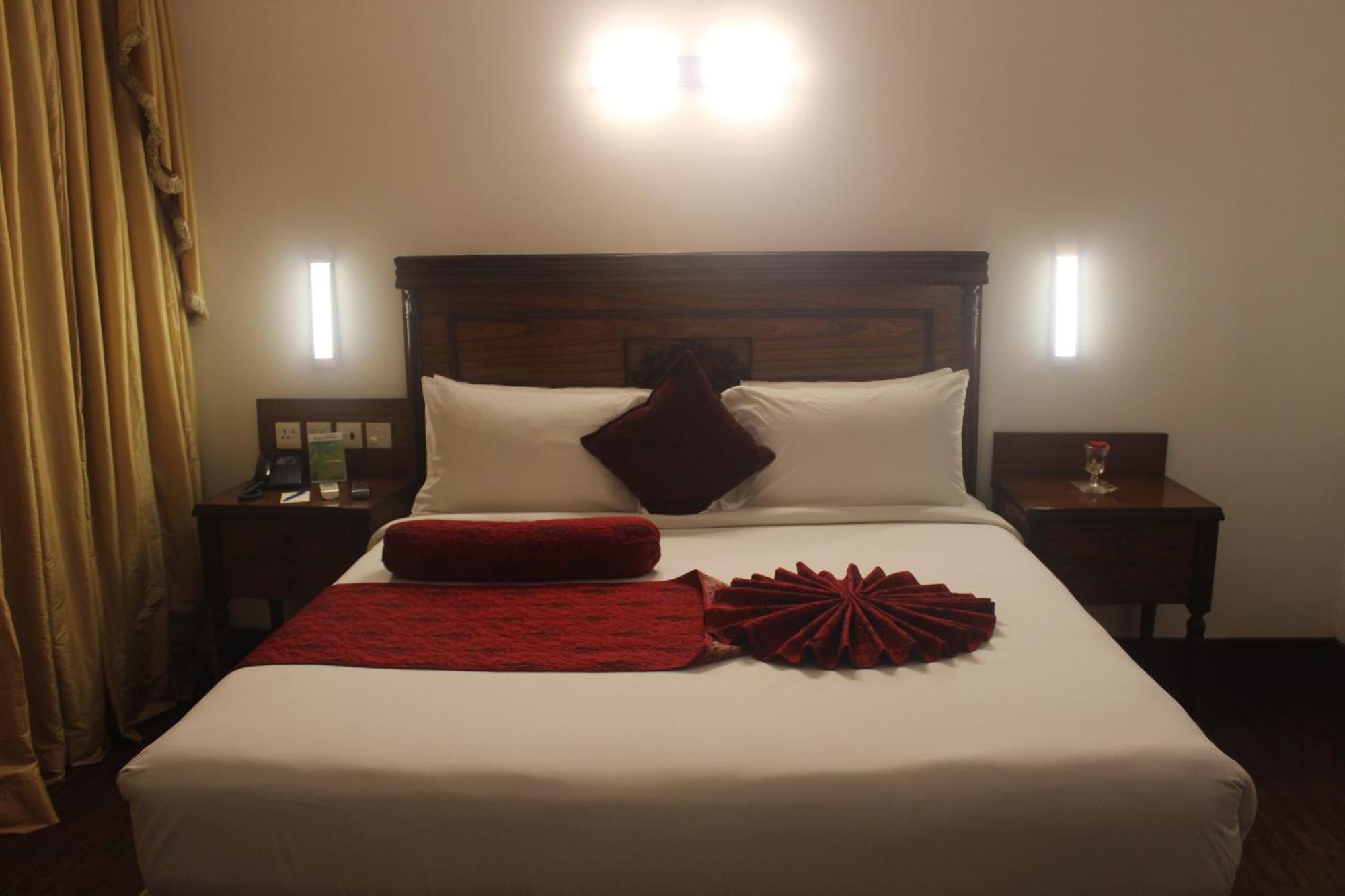 Mehran Hotel Karachi Buitenkant foto